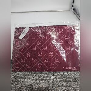 Adore me burgundy Lingerie Bag NWT (VS)